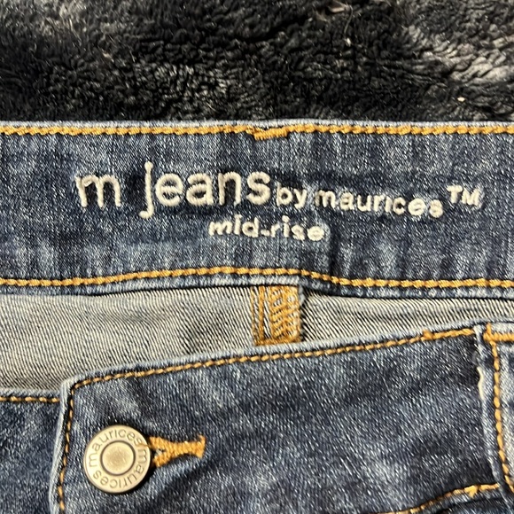 Women’s Maurice’s shorts - Picture 3 of 4